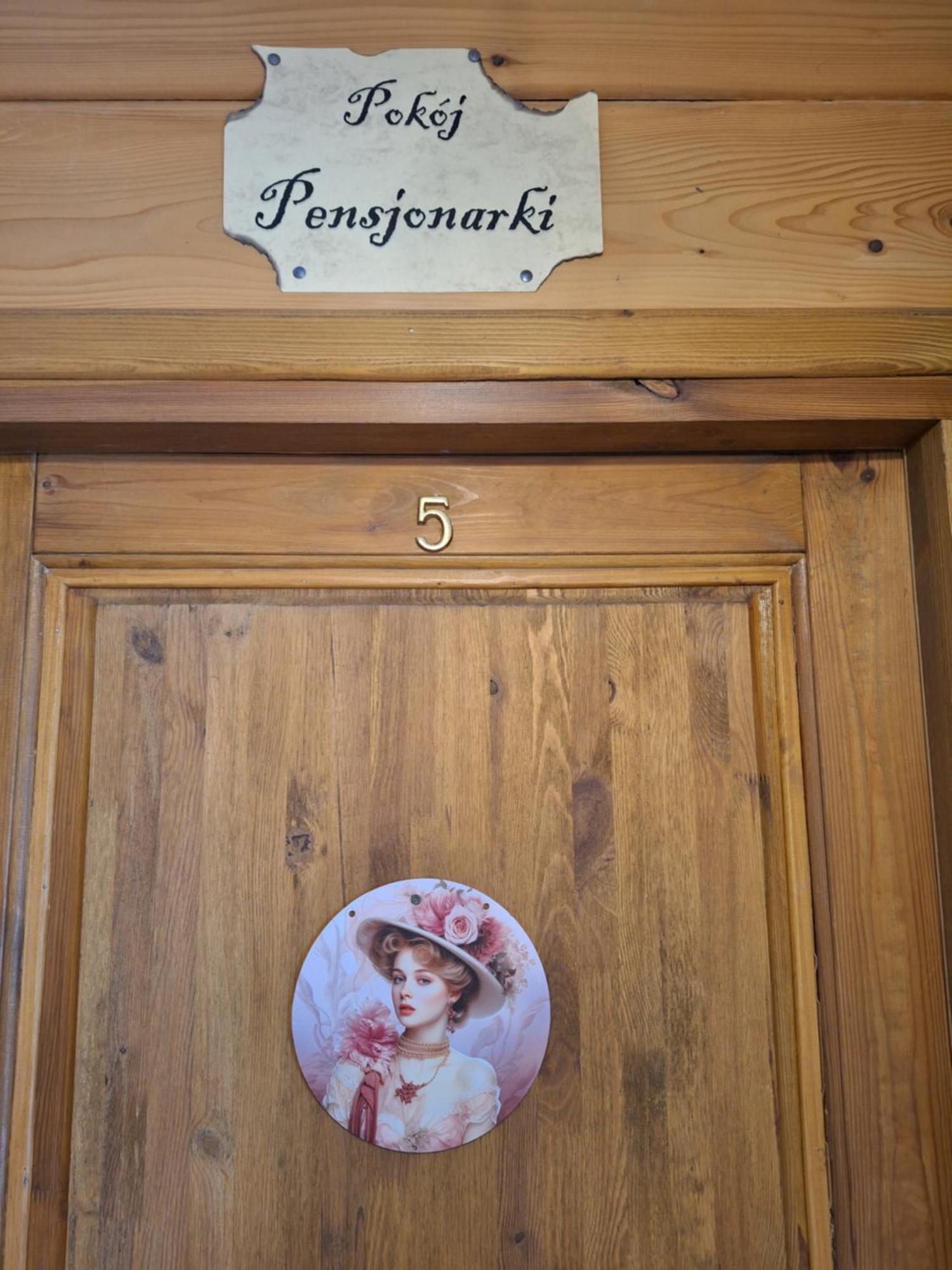 Dom Goscinny Dudek Krynica-Zdrój Kültér fotó